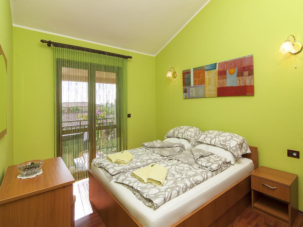 Apartments Cvek โรวีน ห้อง รูปภาพ