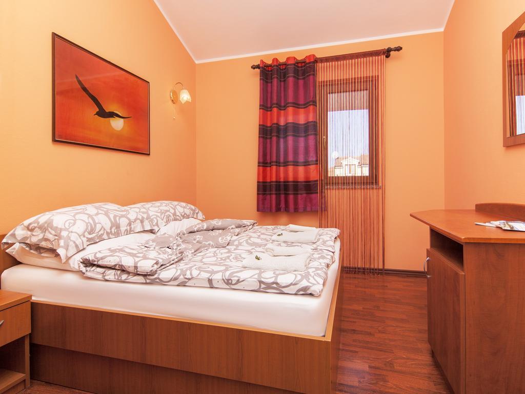 Apartments Cvek โรวีน ห้อง รูปภาพ